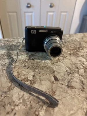 HP PhotoSmart Mz67 8.3 MP Digital Camera Black Tested And Working-SEE DESC - Image 1 of 4