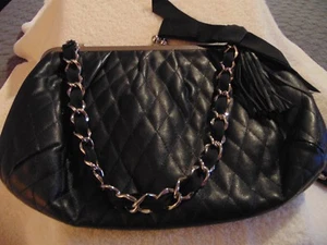 Bolso de Mano MERONA - Moda Avanzada - Negro Acolchado - NUEVO sin Etiquetas - Imagen 1 de 8