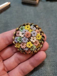 Antique Pastel Flower Scarf Clip - Picture 1 of 8