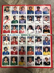 FIGURINE ESPANA 82 DEL GIORNALINO , FOGLIO INTERO DA RITAGLIARE - 36 FIGURINE - Bild 1 von 2