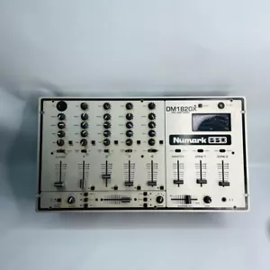Numark PPD DM1820X Mixer pre/amplificatore - Foto 1 di 8