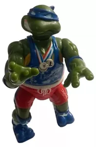 Track 'n Field Leo Olympics Teenage Mutant Ninja Turtle 1992 Playmates Figure - Picture 1 of 10