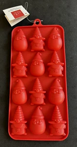Nuevos moldes de silicona para golosinas/dulces navideños STIR - mini gnomos - bandeja 8” X 4” - rojo - Imagen 1 de 11