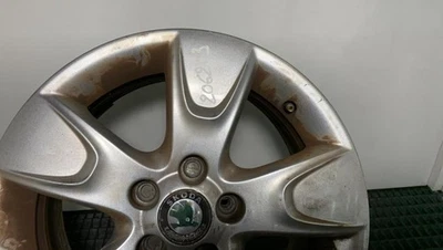 Llanta SKODA ROOMSTER PHASE 2 5J76010257ZS - Imagen 1 de 4