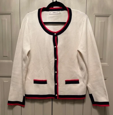 Cardigã ZARA malha pérola mistura de viscose branco com acabamento listrado vermelho azul XLarge - Imagem 1 de 4