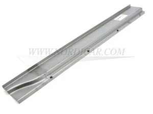 Puerta inferior izquierda Volvo 685969 P1800 - Imagen 1 de 1