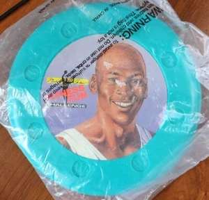 1991 McDonalds Michael Jordan Fitness Fun Flying Disk Frisbee-Sealed-New - Picture 1 of 2