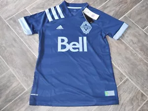 IMPRESIONANTE camiseta de fútbol para mujer MLS ADIDAS Vancouver gorras blancas FC azul S $80 nueva con etiquetas - Imagen 1 de 3