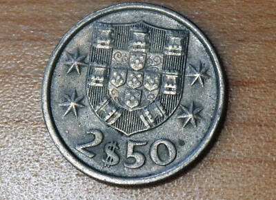 1984 Portugal 2 1/2 Escudos Ship - Image 1 of 2