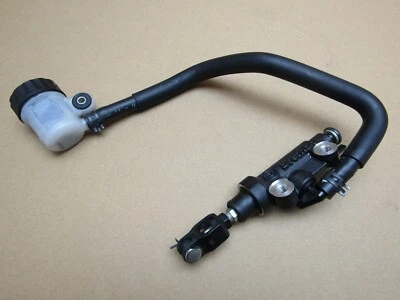 Yamaha XSR 900 ABS MTM 850 2019 7.087 millas freno trasero cilindro maestro (5390) Foto 1 de 4