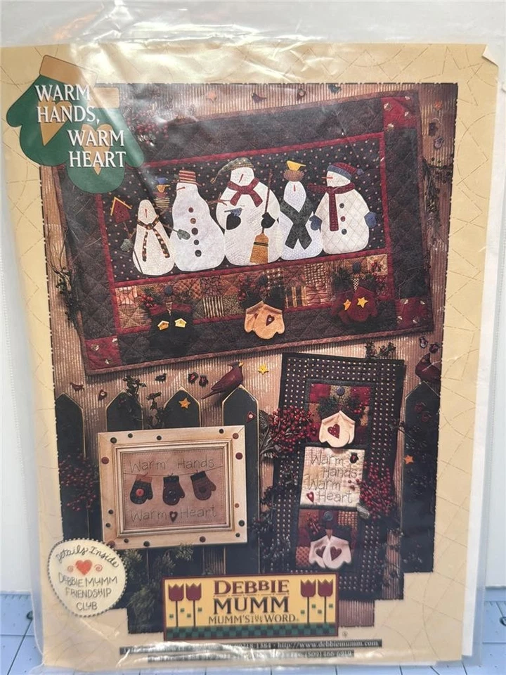 DEBBIE MUMM - MUMM'S THE WORD - Quilt Pattern -  WARM HANDS WARM HEART - Image 1 of 2
