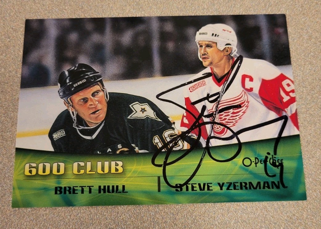 Steve Yzerman Ice Hockey Sports Trading Card Singles 2003-04 Steve Yzerman Ice Hockey Sports Trading Card Singles 2003-04