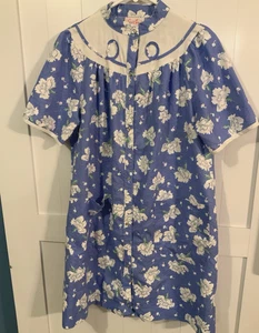 Camicia da notte vintage House Coat Union Made Smart Time blu pizzo ricamato floreale taglia S - Foto 1 di 16