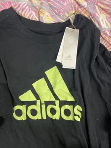 Abbigliamento donna NIKE, ADIDAS, e altro, lotto all'ingrosso, 15 articoli, prezzo consigliato $504 - Foto 1 di 10
