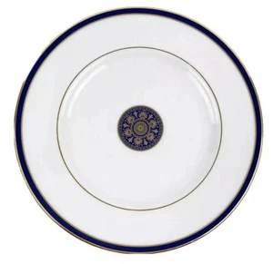 Royal Doulton 8” Salad/Dessert Plate New Romance Oxford Blue with Center Decal - Picture 1 of 11