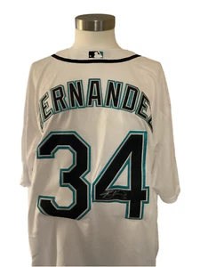 Felix Hernandez Autographed Signed jersey Elite Promotions & Graphz Authenticat - Picture 1 of 2