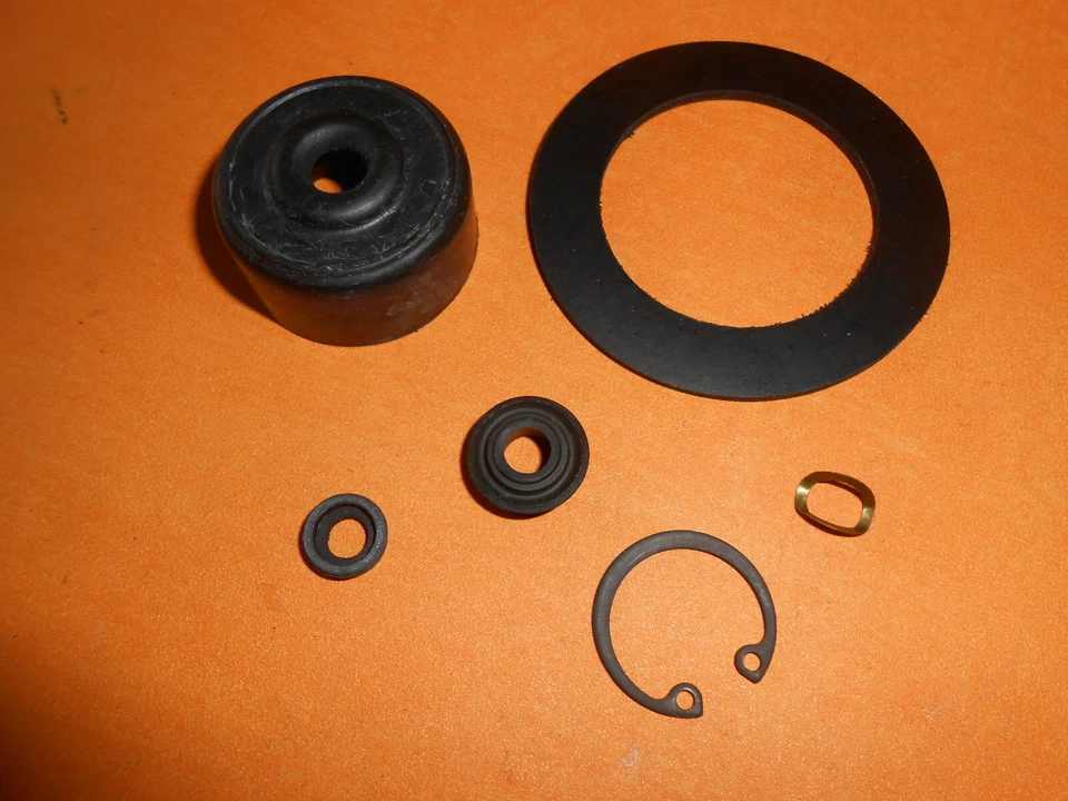 "KIT DE CILINDRO MAESTRO DE FRENO SUNBEAM ALPINE Serie 2 (1961-1963) - 0,7"  Foto 1 de 2