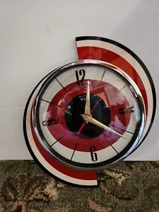 ¡Totalmente Nuevo Reloj de Pared Caravana Meteoro MCM Estilo Retro Rojo/Crema/Negro! - Imagen 1 de 4