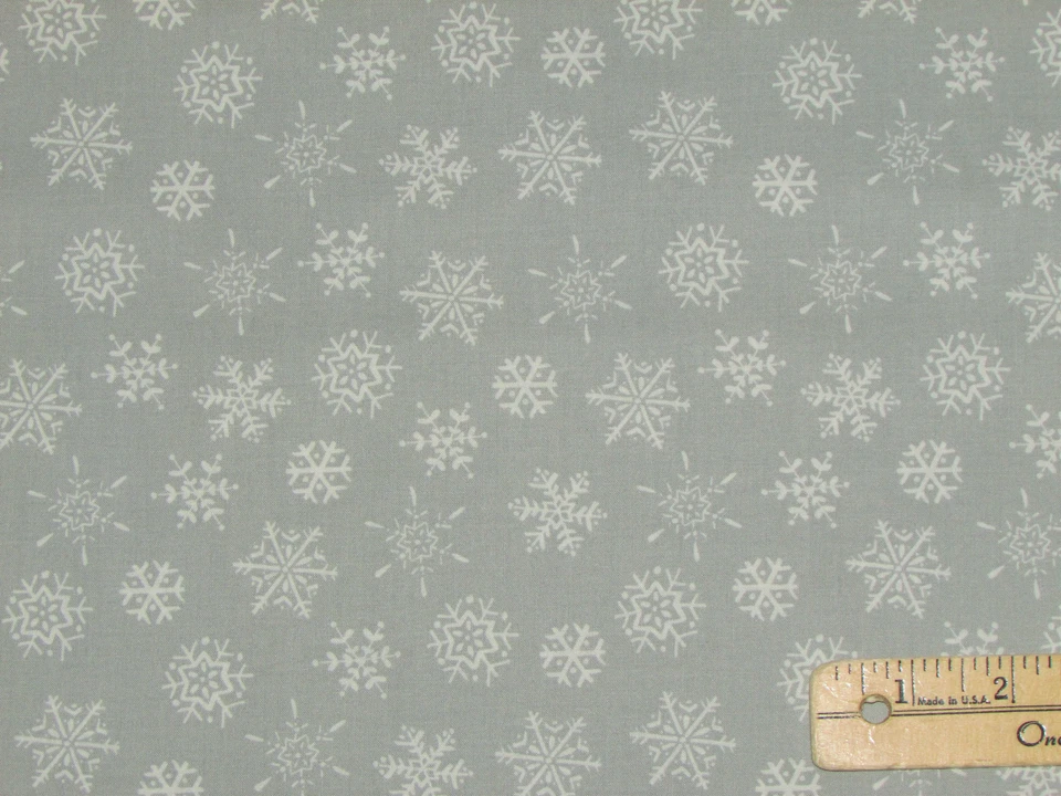 Tela de tela gris claro Frosty Fun copo de nieve por 1/2 yarda Y2008-5 Foto 1 de 1