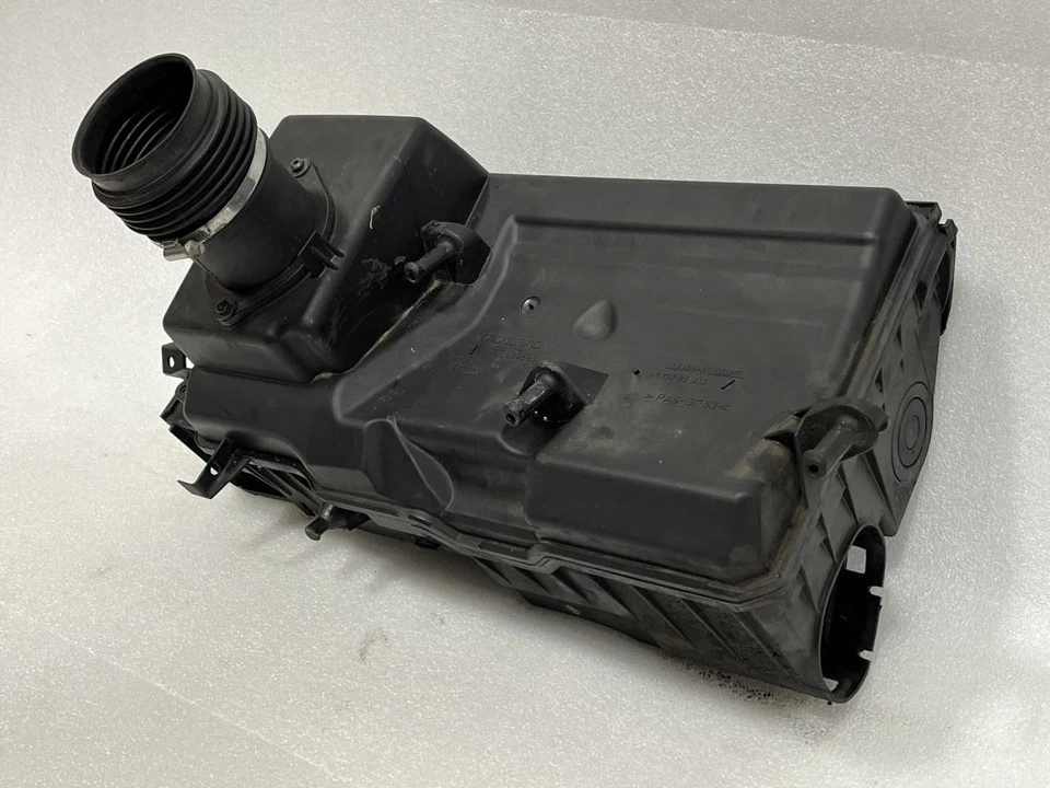 Volvo C30 2011 filtro de aire caja admisión filtro carcasa 08694606 Foto 1 de 4