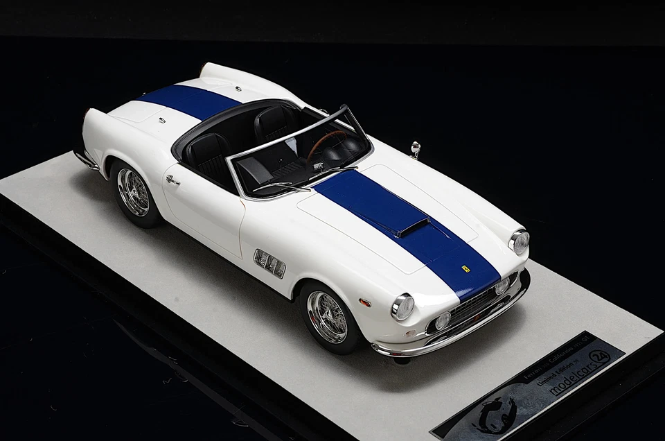 Modelcars24 Ferrari 250 California Strisce Blu Edizione Limitata una delle 30 - Immagine 1 di 1