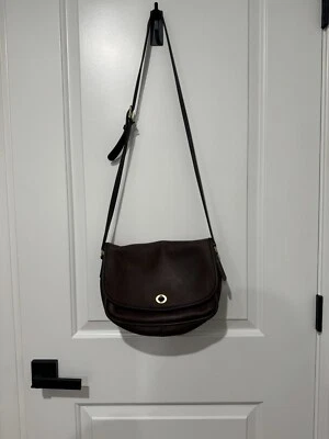 Bolso de Hombro Ciudad Vintage 1980 COACH Cuero Marrón Caoba Hecho en Costa Rica Foto 1 de 4