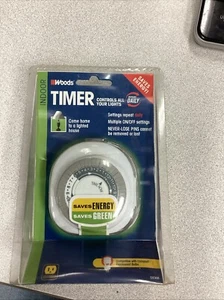 Woods Timer Indoor Light Controller 3 Prong Repeats Daily 59366 - New in Package - Picture 1 of 2