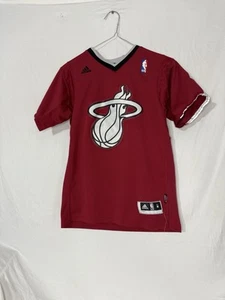 Camiseta deportiva vintage Adidas Miami Heat LeBron James #6 día de Navidad 2013 juvenil mediana - Imagen 1 de 4