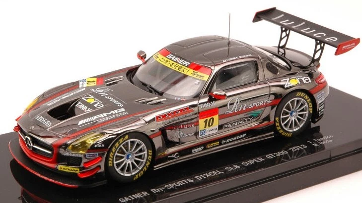 Ebbro MERCEDES SLS N.10 20th SGT300 2013 T.TANAKA-M.UEDA 1:43 - Immagine 1 di 1