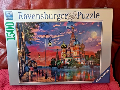 Ravensburger / 1500 Piece / Moscow /New & Sealed /Slightly Faded Box on One Side - Image 1 of 4