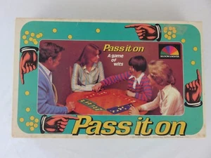 Vintage Selchow & Righter Pass It On Game A Game of Wits 1978 - Picture 1 of 6