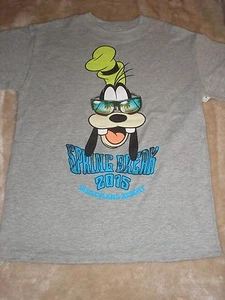 Youth Small Goofy 2015 Spring Break Disney Parks Gray Tee Shirt NWT - Picture 1 of 2
