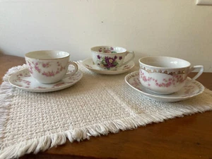 3 tazas de té/café victorianas ROSADAS o 6 oz y platillos extraños varios fabricantes - Imagen 1 de 17
