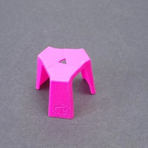 Taburete rosa accesorio Mattel Barbie Dream House - Imagen 1 de 4