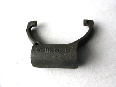 Horquilla de cojinete de liberación de embrague Porsche 911 915 1972-1986 9151167121R Foto 1 de 4