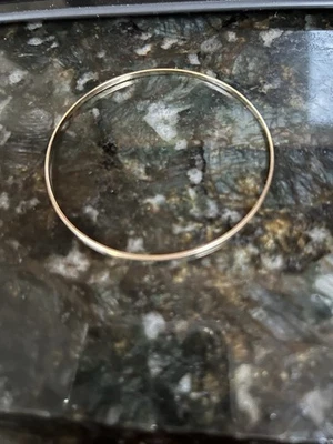 Brazalete Brazalete Oro Amarillo Sólido 14k 4,4 gm NO HUECO Foto 1 de 4