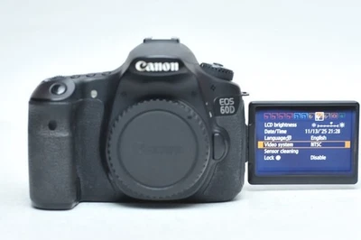 Canon EOS 60D 18 MP CMOS Digital SLR Camera Body 16 - Image 1 of 3