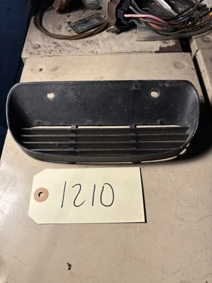 73 1973 1974 74 AMC JAVELIN AMX CENEFA INFERIOR INTERMITENTE BORRAR REJILLA INSERTADA Foto 1 de 4