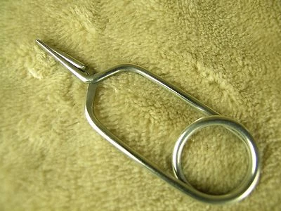 OLDE FLY SHOP LONG NOSE MEDIUM HACKLE PLIERS 2 5/8" #013