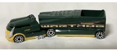 Hot Wheels 2002 Detachable Cab Trailer Big Rig Car Carrier Mattel - Image 1 of 4