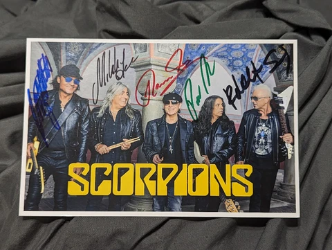 SCORPIONS Autograph Signed Photo FULL BAND Cover