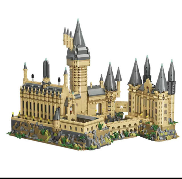 Compatível Com Lego Harry Potter Hogwarts Castelo Menino Montado Blocos De  Construção 1.000 Ou Mais Presente Feminino De Brinquedo - Escorrega o Preço