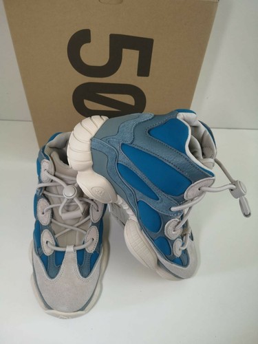 Stivali Adidas Yeezy 500 blu sbrinati