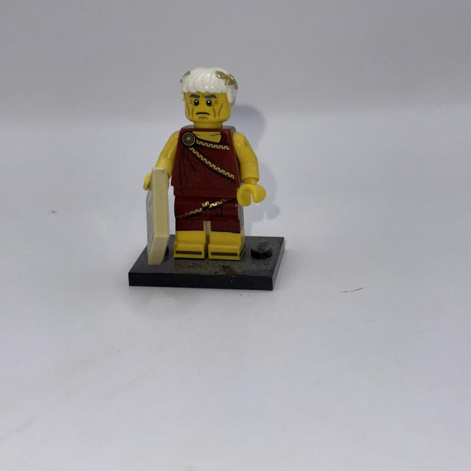 LEGO Roman Emperor Minifigure Series 9 Collectible Minifigure - Image 1 of 4