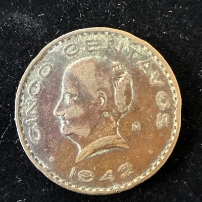 1942 MEXICO 5 CENTAVOS Bronze - KEY DATE - Image 1 of 2