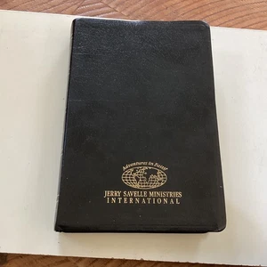 Jerry Savelle Bible 1995 Ministries International KJV Amplified Parallel - Picture 1 of 9
