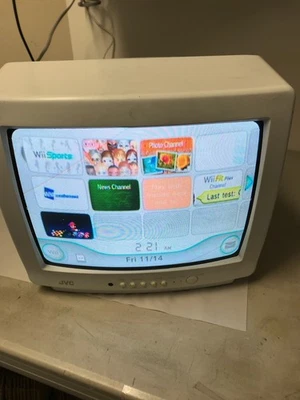 JVC 13" C-13711 Retro Gaming Color CRT TV White Vintage 1995 No Remote - TESTED! - Image 1 of 4