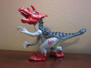 JURASSIC PARK EFECTO CAOS ULTIMASAURUS INCUBACIÓN TEMBO'S BABY DINO BONITO Y LIMPIO - Imagen 1 de 7