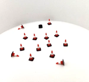 H0 20 Stück- Leitkegel, Pylon, Hütchen, 1:87, Modellbau - Bild 1 von 2