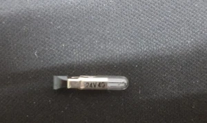 TELEPHONE LAMPS - MINIATURE LAMPS - PILOT LAMPS 24V 40MA DIA 4MM X LENGTH 22MM - Picture 1 of 7